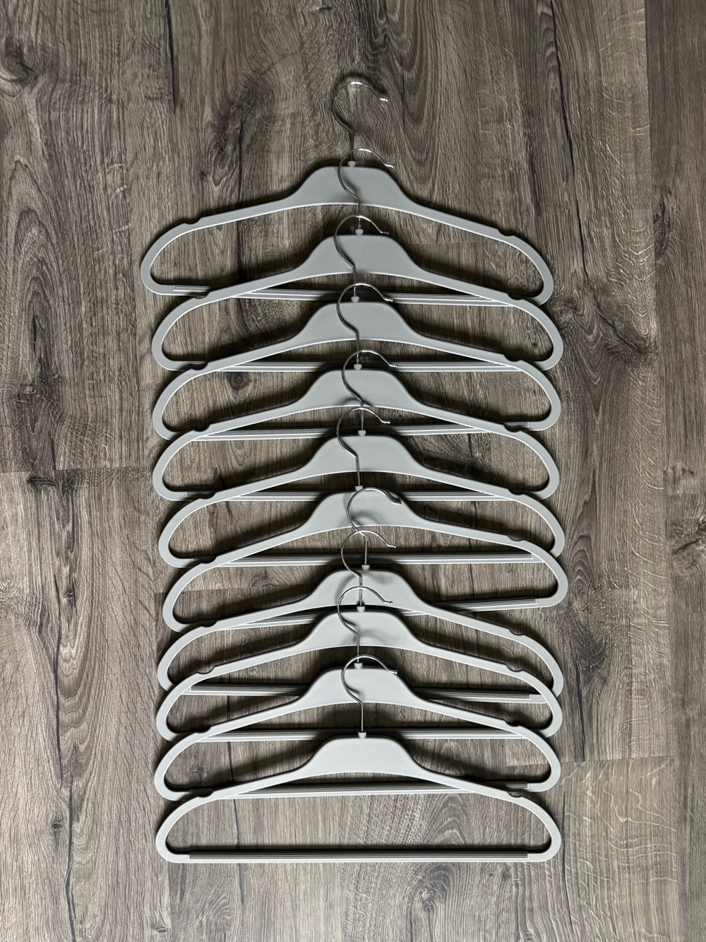 Non-Slip Rubber Hangers